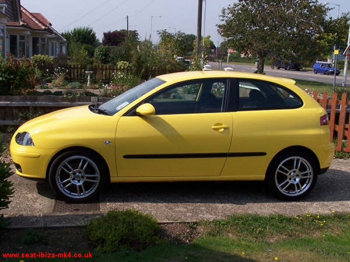 Photo of Ovni Yellow Seat Ibiza 2.0 Sport