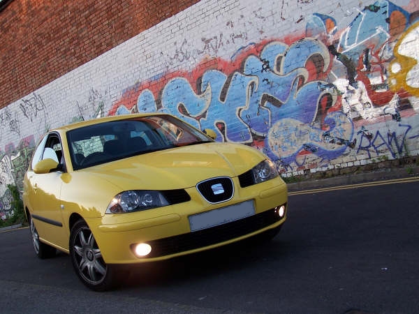 Photo of Ovni Yellow Seat Ibiza 2.0 Sport