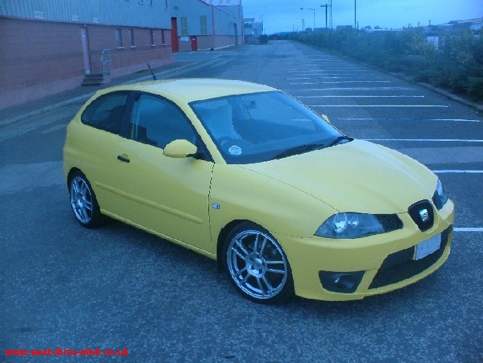 Photo of Ovni Yellow Seat Ibiza TDI Sport