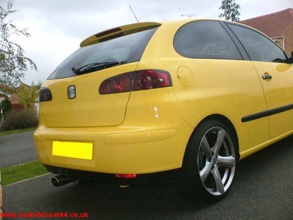 Photo of Ovni Yellow Seat Ibiza Sport