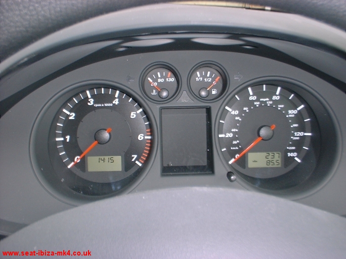 Photo of Black Seat Ibiza 1.2 SX