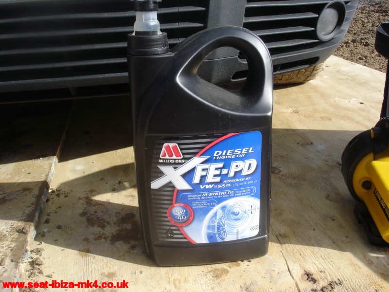 Seat Mk4 TDI oil and filter change Seat Mk4 TDI oil and filter change