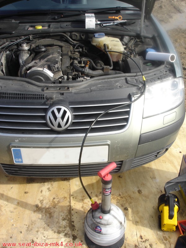 Seat Mk4 TDI oil and filter change Seat Mk4 TDI oil and filter change